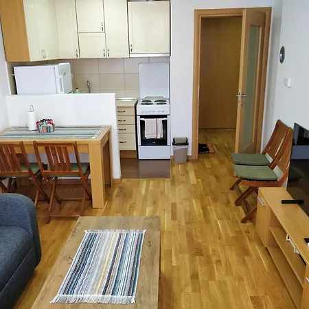 Felix Istocno Sarajevo Lägenhet Vranjes